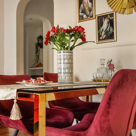 Holt - Gryffindor Tower Ferienhaus Bukarest