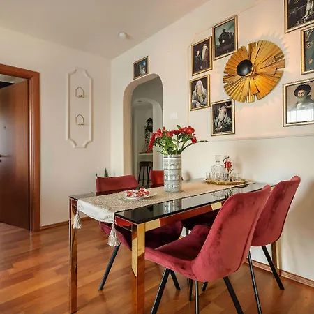 Holt - Gryffindor Tower 度假居 *