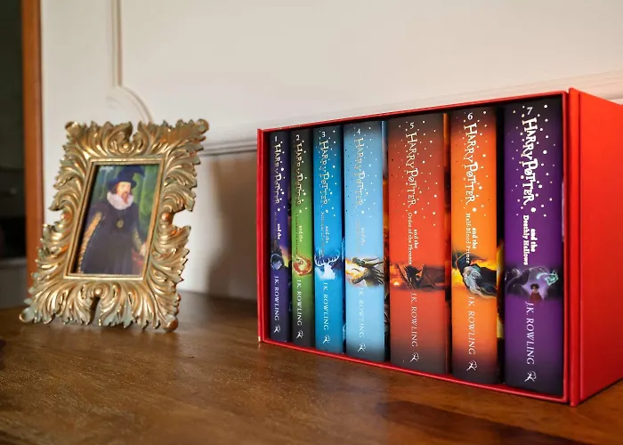 Tatil Evi Holt - Gryffindor Tower